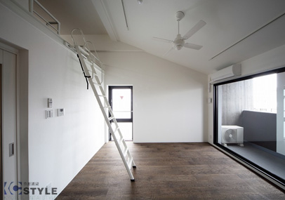 5Fロフト付は空気循環を考えたシーリングファンが付いています