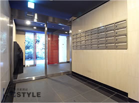 オートロック内にダイヤル式メールBOX