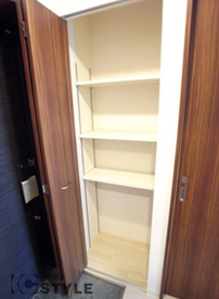 可変棚付、で収納便利