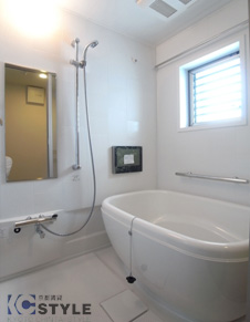 01・03号タイプは、バスルームに窓が付いています。