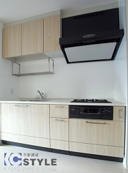 リビングには冷暖房エアコンも装備しています