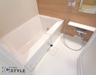 追炊き機能付きフルオートシステムバスに浴室乾燥機も装備のワイドバス２・３F（303号）