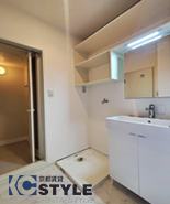 スタイリッシュな独立洗面台(301)