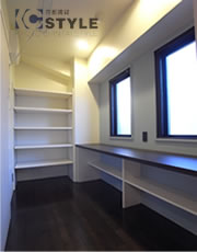 書斎等多目的に使えるパントリー（303号）※203号同型