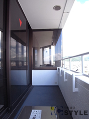 広く確保されたバルコニー