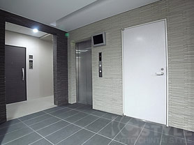 キーが無いと作動しないセキュリティーエレベーター