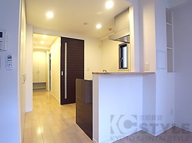 お洒落な対面カウンターキッチン