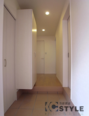 玄関に、システムシューズBOX完備（103号）