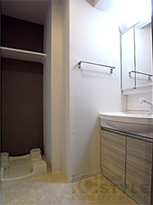 デザイン性の高い洗面脱衣所