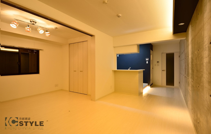 ホワイトを基調とした洗練されたデザインの101号室（1Fの特別カラーデザイン） 