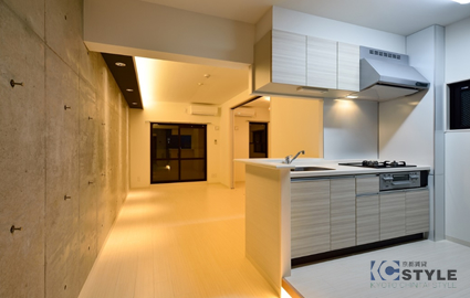 使い勝手の良いカウンターキッチン仕様（1Fの特別カラーデザイン） 