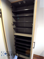 可動棚式のトールタイプシステムシューズBOX