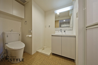 >シャンプードレッサーに室内洗濯機置場完備(01・02・03・04typeカラー）