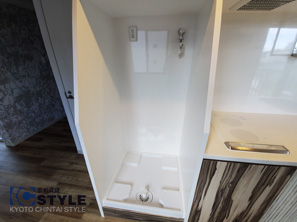 洗濯機の位置はヨーロピアンスタイルを採用